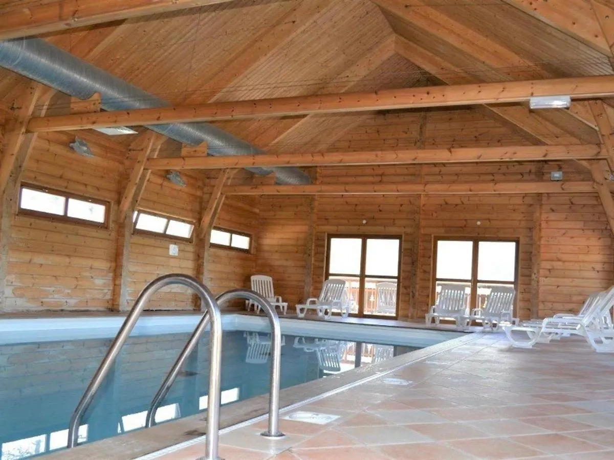 Chalet Cosy A La Joue Du Loup, Piscine Gratuite, 6 Pers, Ski A 5 Min - Fr-1-504-651 Le Devoluy 0*,  France